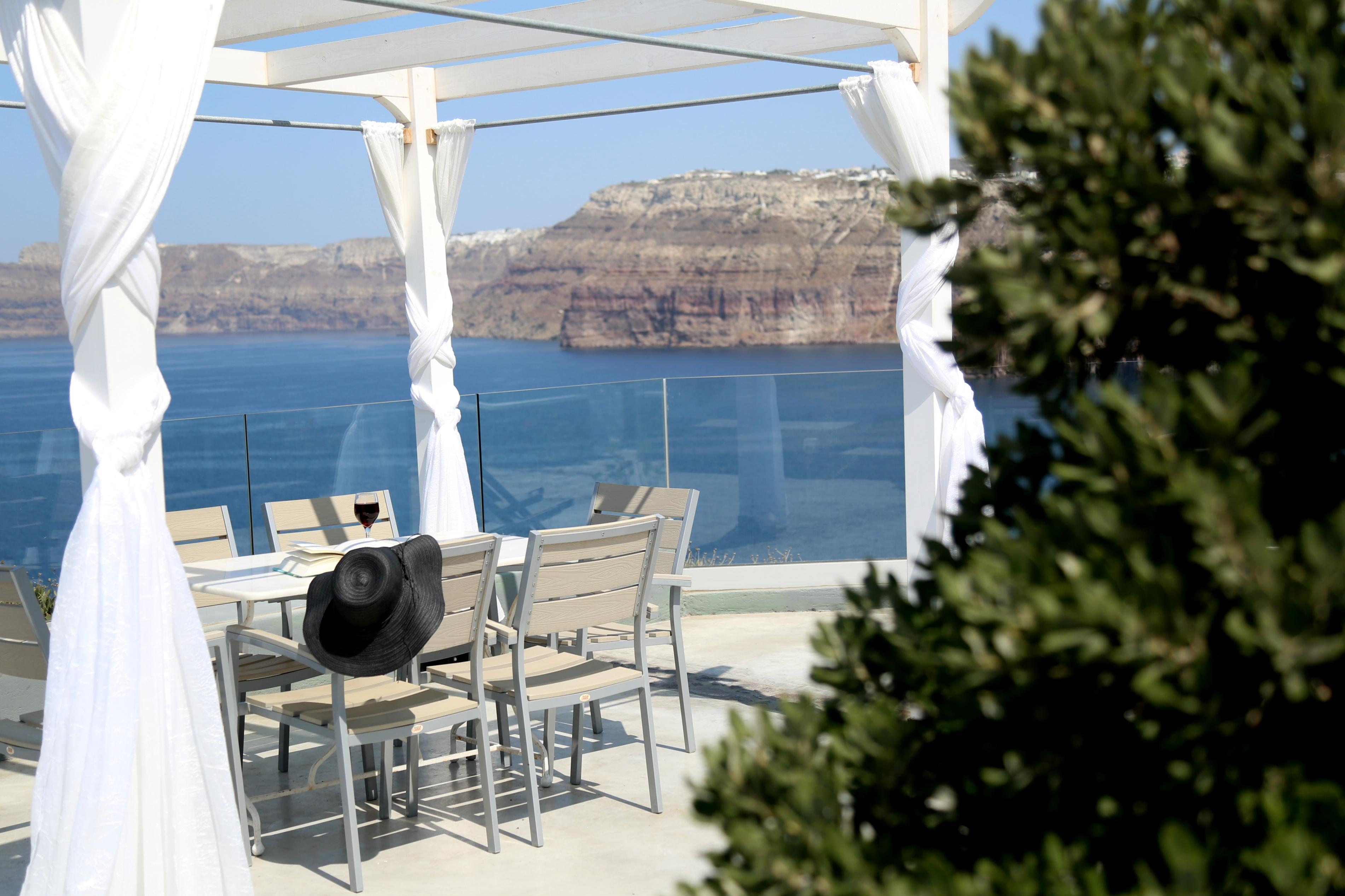 Hotel Goulielmos Akrotiri  Exterior photo